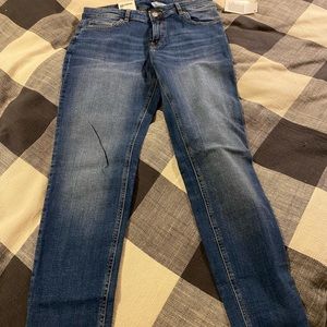 H&M Girlfriend fit jeans
